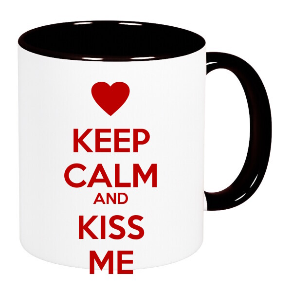 Színes fülű és belsejű bögre