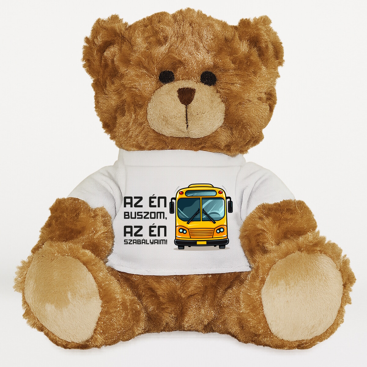 Plüssmaci egyedi pólóval