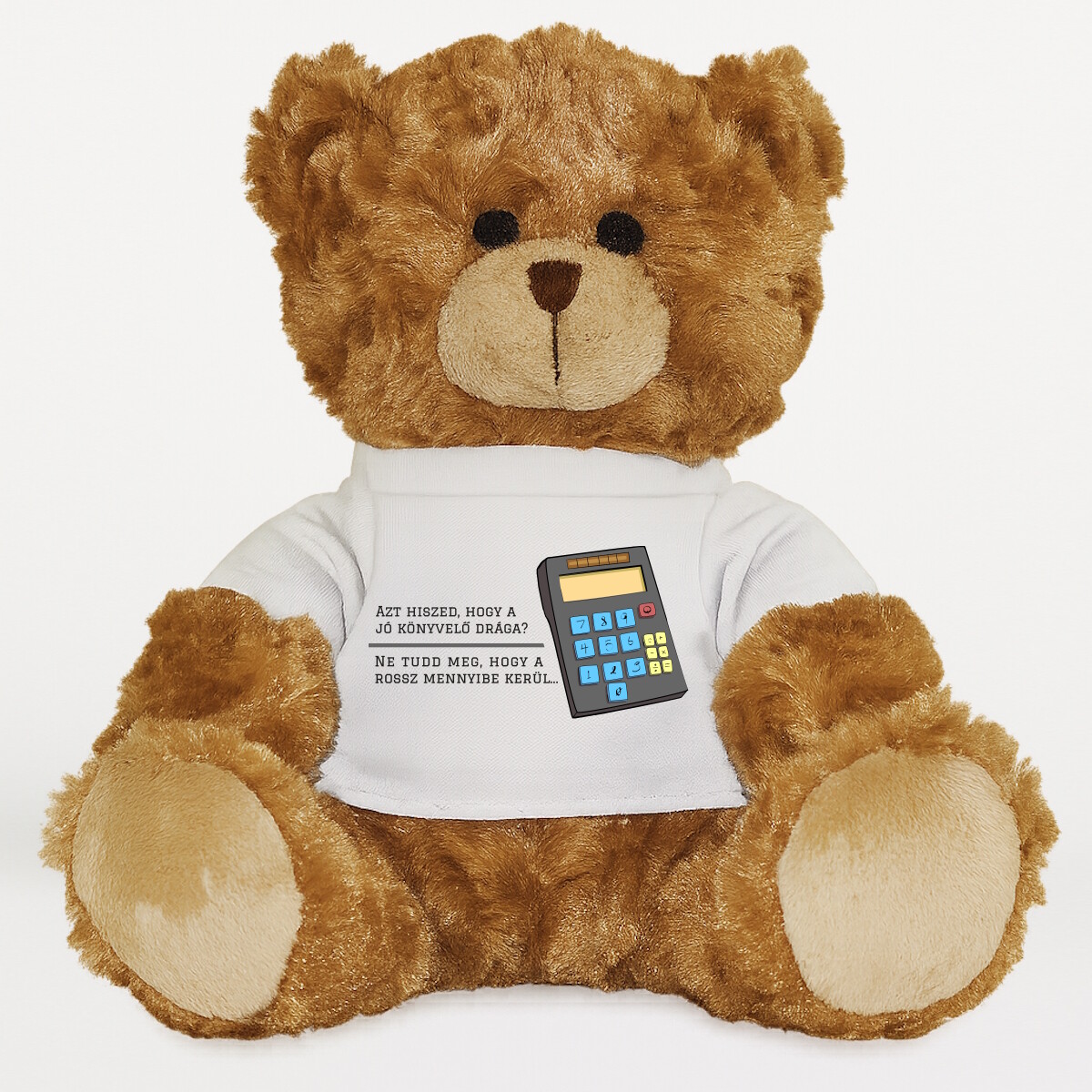 Plüssmaci egyedi pólóval