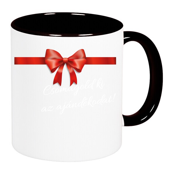 Színes fülű és belsejű bögre