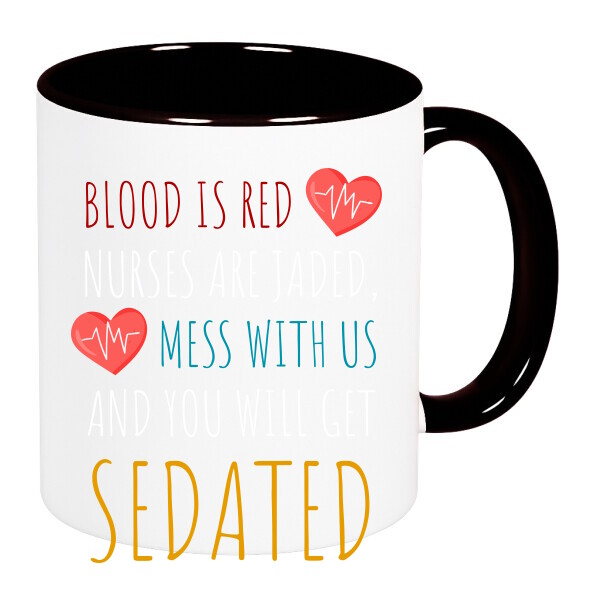 Színes fülű és belsejű bögre