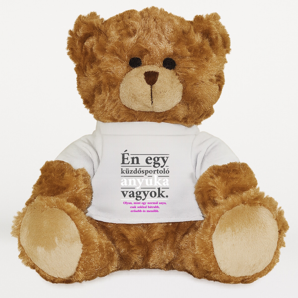 Plüssmaci egyedi pólóval