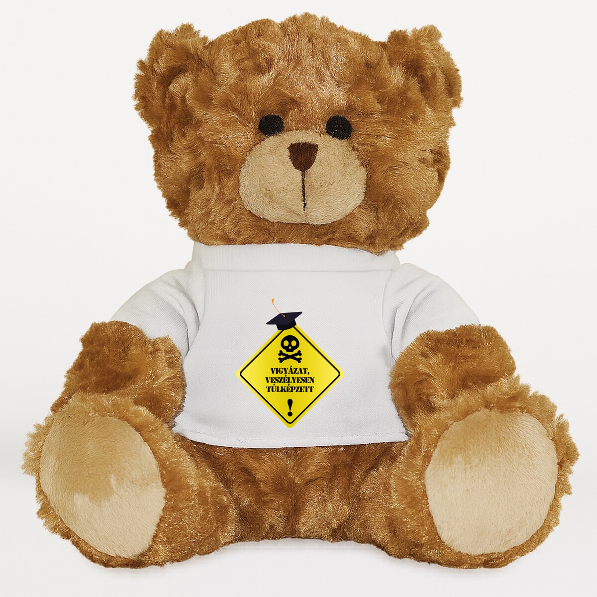 Plüssmaci egyedi pólóval