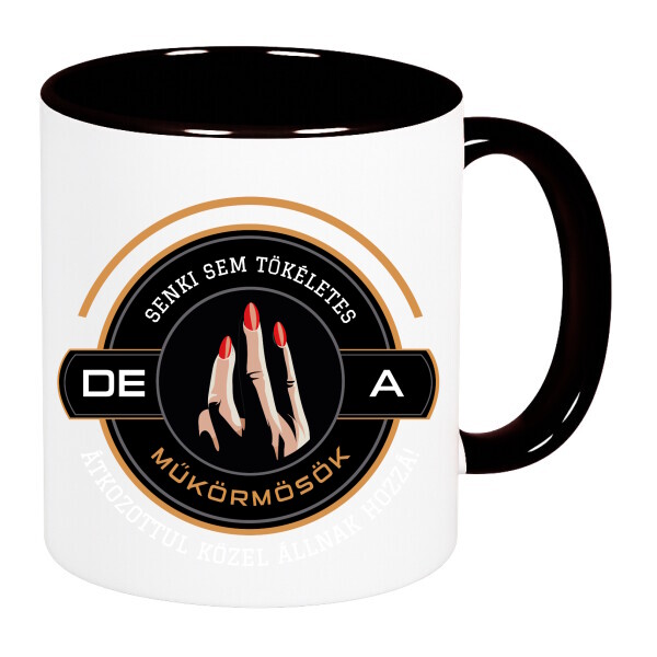 Színes fülű és belsejű bögre