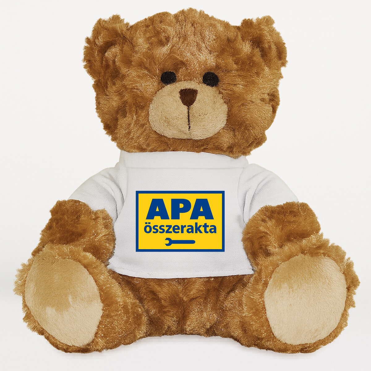 Plüssmaci egyedi pólóval