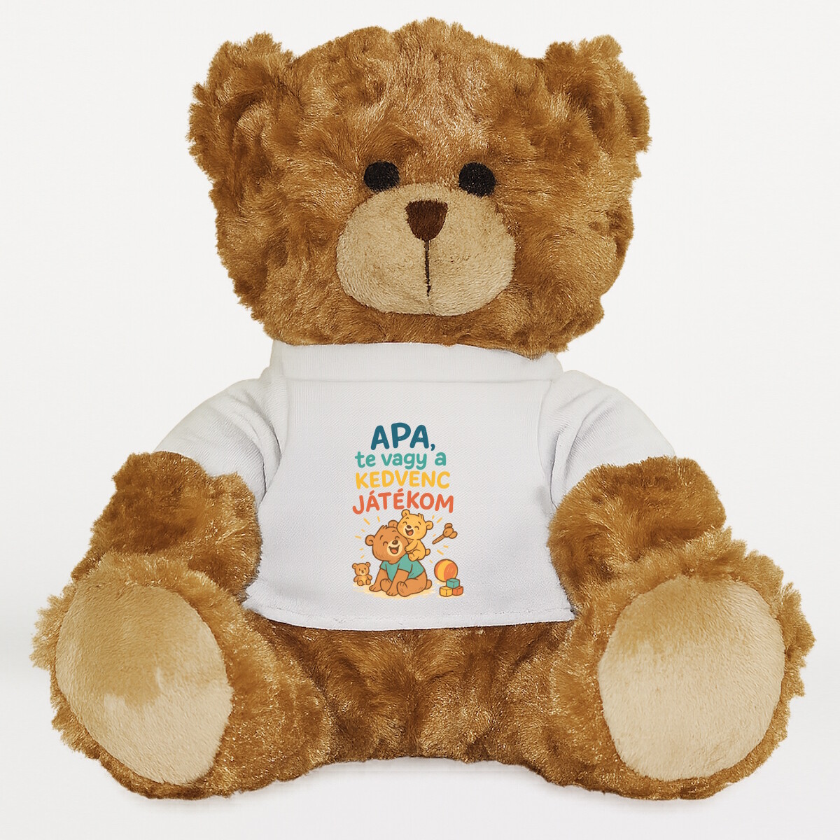 Plüssmaci egyedi pólóval