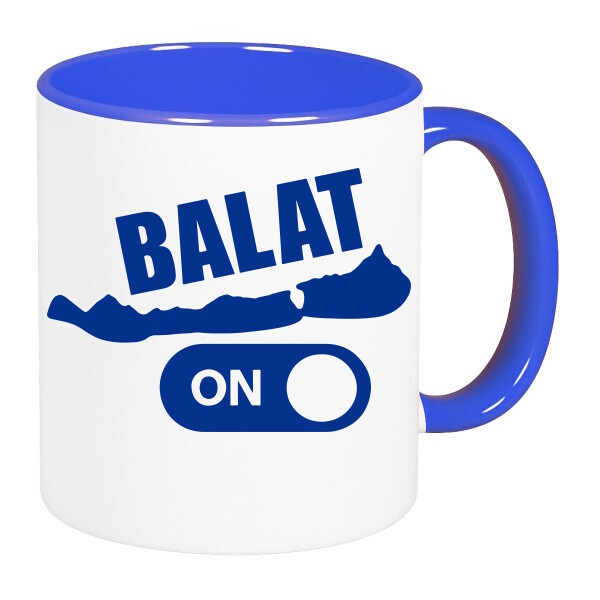 Színes fülű és belsejű bögre