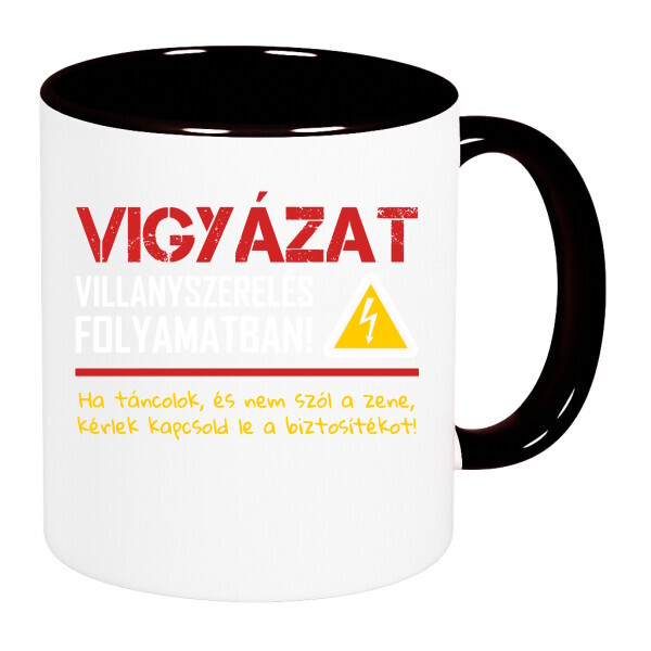 Színes fülű és belsejű bögre