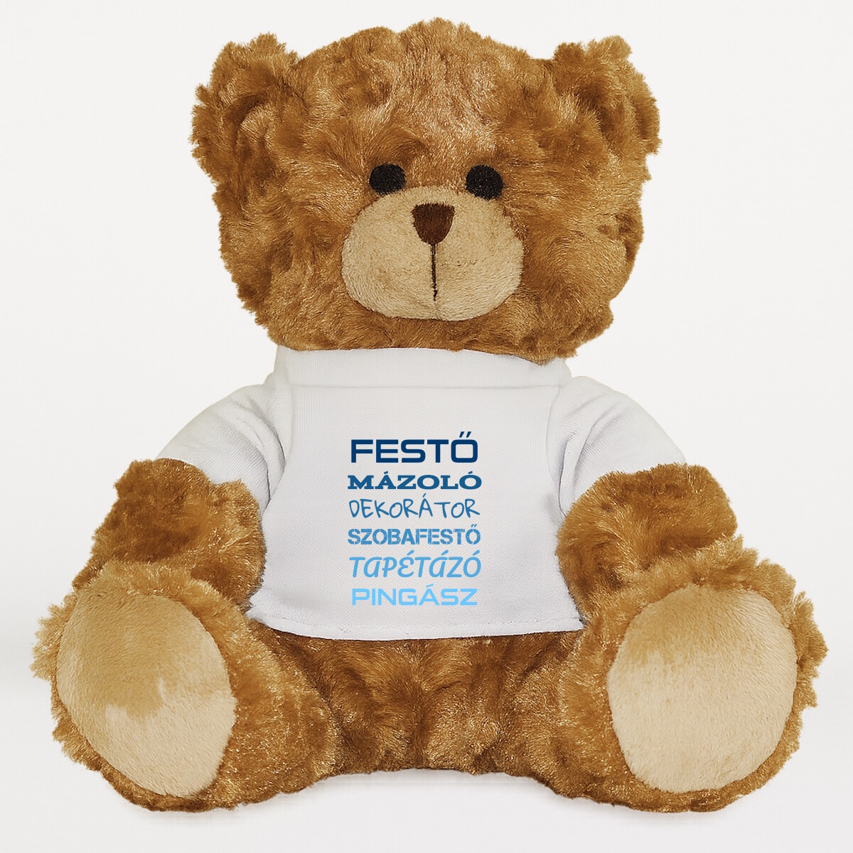 Plüssmaci egyedi pólóval