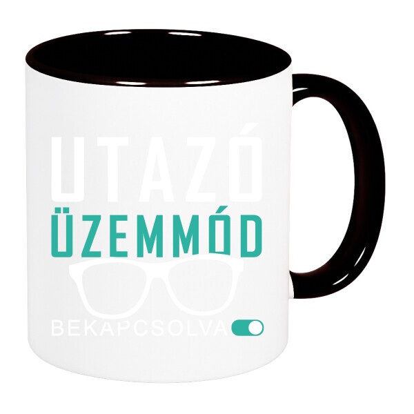 Színes fülű és belsejű bögre