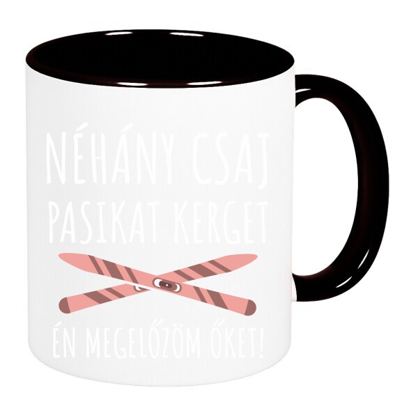 Színes fülű és belsejű bögre